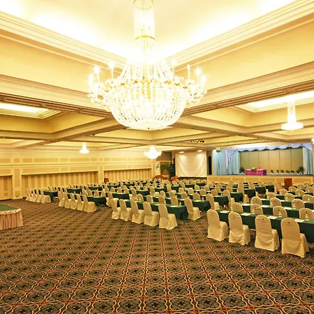 Bangkok Palace Hotel