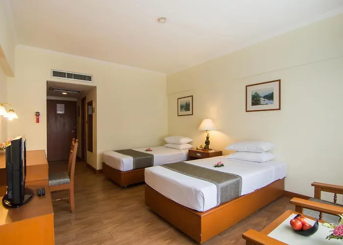 Palace 5*