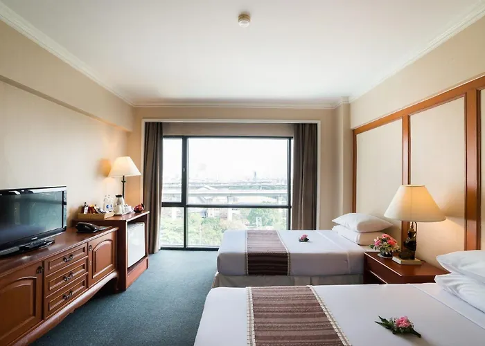 Palace Hotel 5*